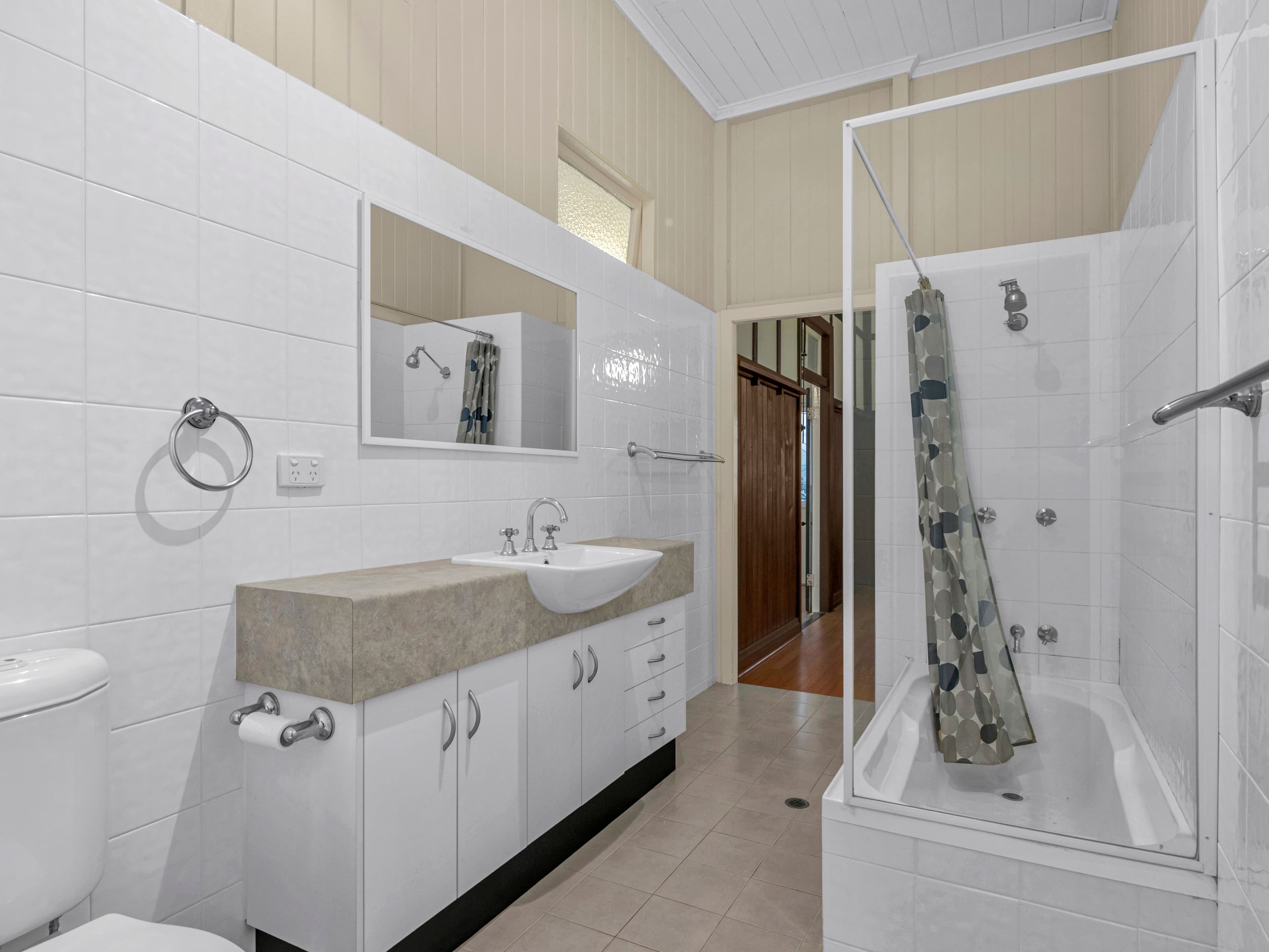 21 Rosary Crescent, Highgate Hill QLD 4101, Highgate Hill - Thumbnail 8