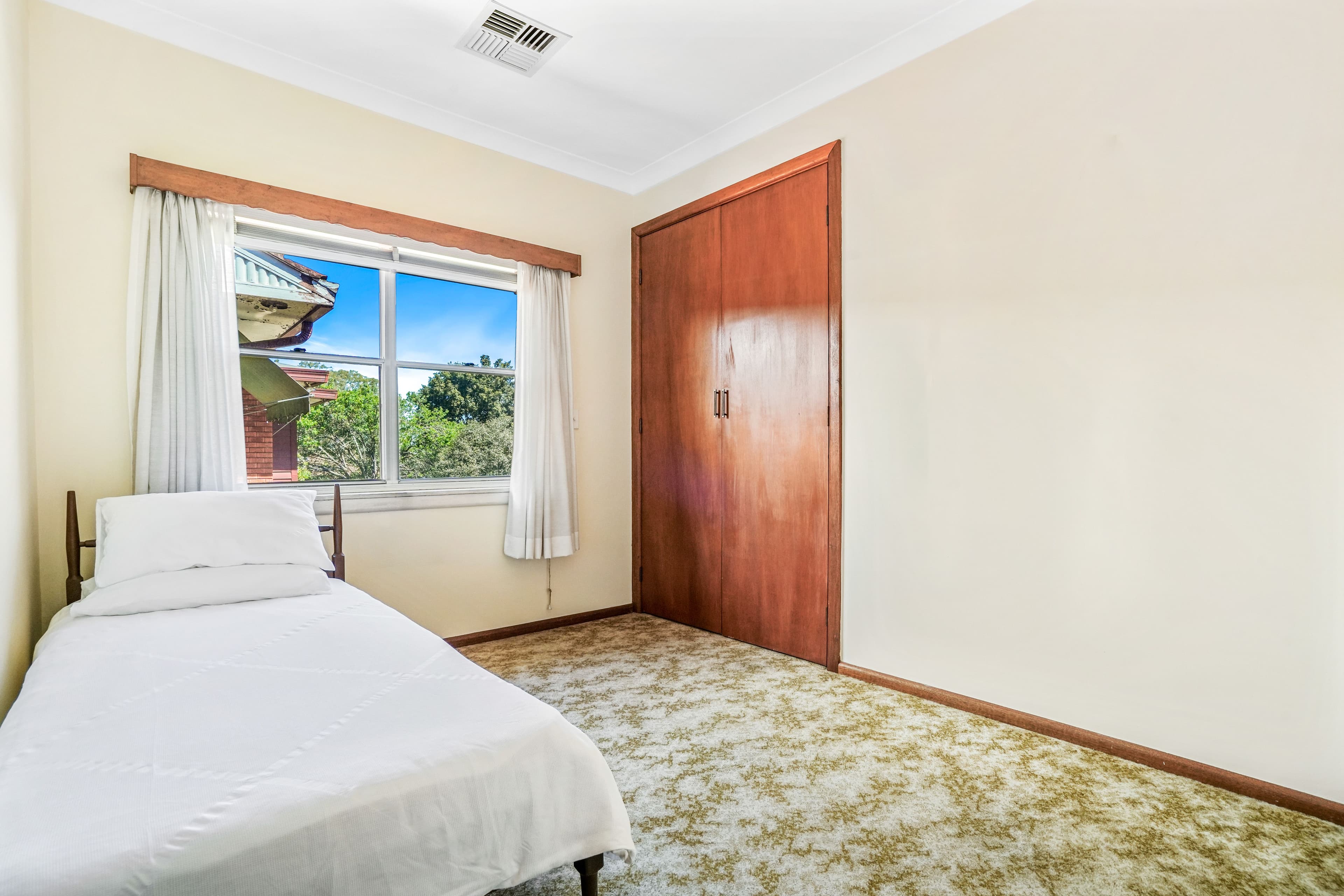 17 Dobson Crescent, Baulkham Hills NSW 2153, Baulkham Hills - Thumbnail 6