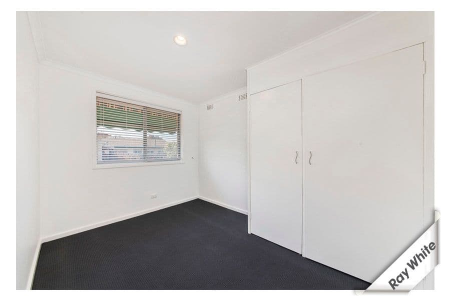 13 Moore Street, QUEANBEYAN NSW 2620, Queanbeyan - Thumbnail 4
