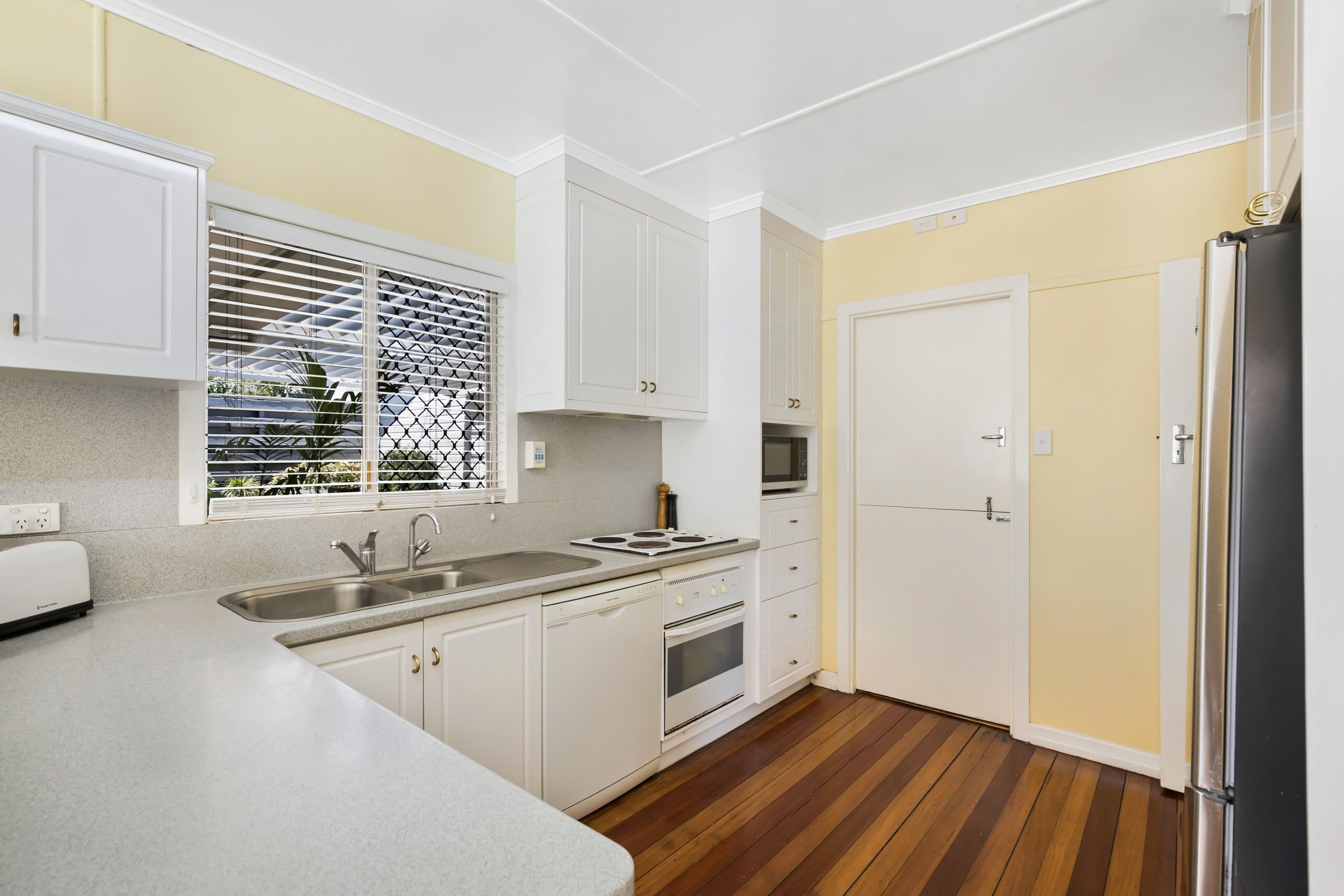 12 Lovett Street, Rangeville QLD 4350, Rangeville - Thumbnail 4