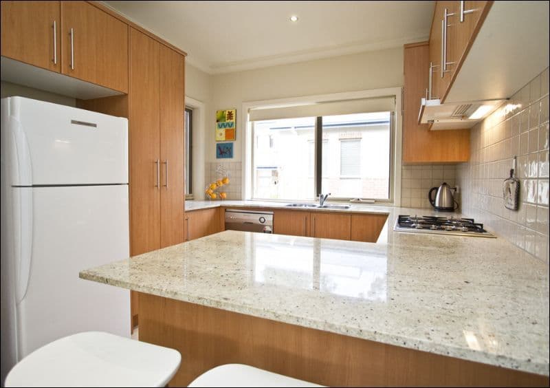 171 St Helena Road, GREENSBOROUGH VIC 3088, Greensborough - Thumbnail 2