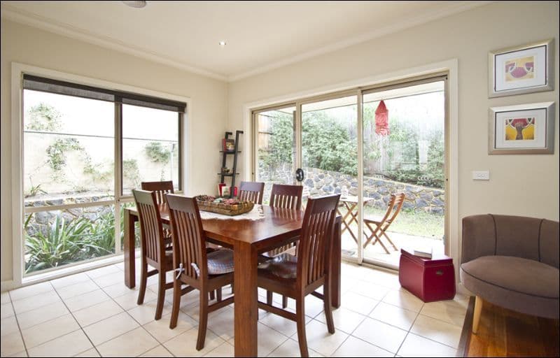 171 St Helena Road, GREENSBOROUGH VIC 3088, Greensborough - Thumbnail 5