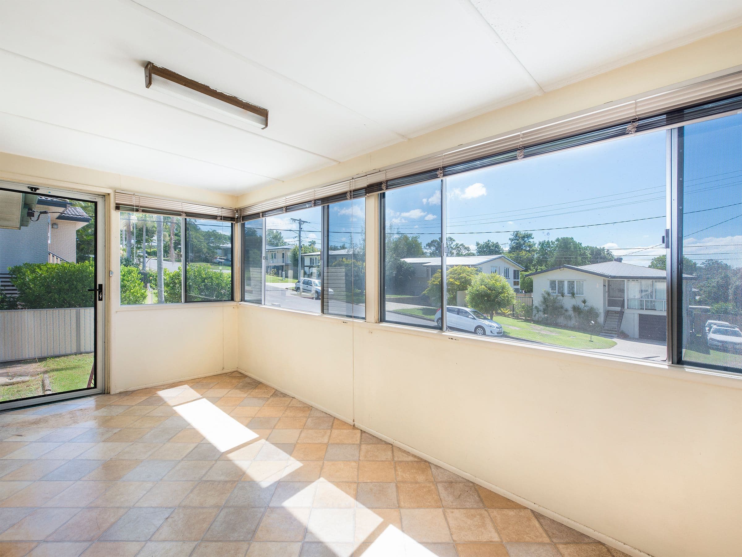 55 Denton Street, Wishart QLD 4122, Wishart - Thumbnail 7