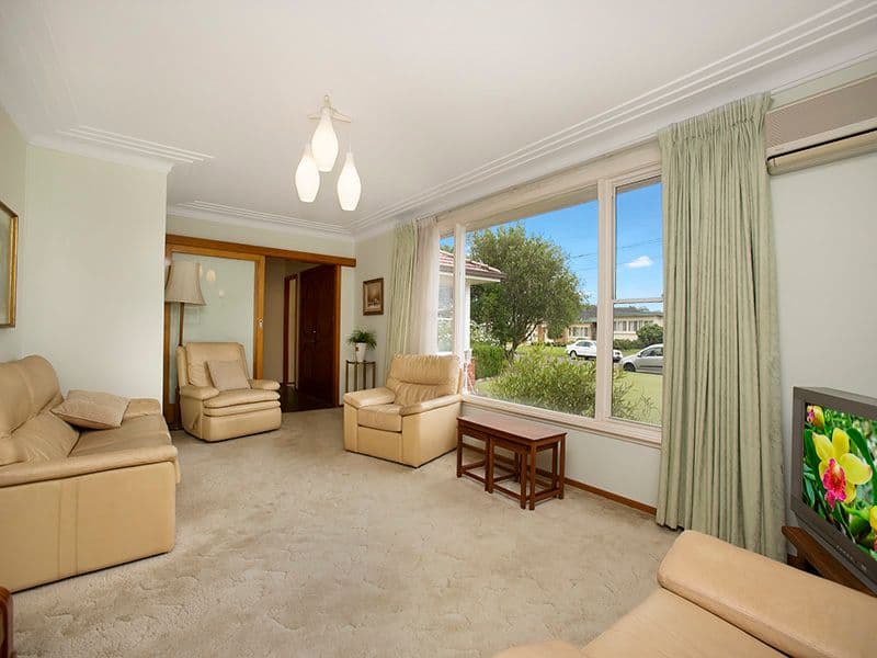10 Nymboida Crescent, Sylvania Waters NSW 2224, Sylvania Waters - Thumbnail 6