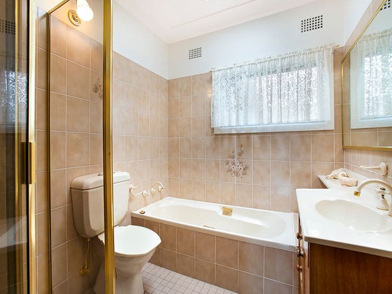 10 Nymboida Crescent, Sylvania Waters NSW 2224, Sylvania Waters - Thumbnail 7
