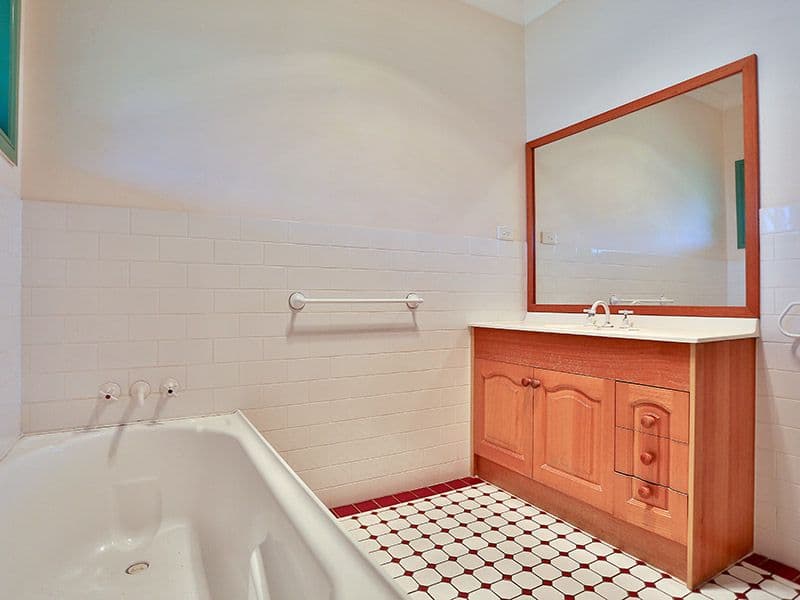 43 Oxford Crescent, Bridgeman Downs QLD 4035, Bridgeman Downs - Thumbnail 7