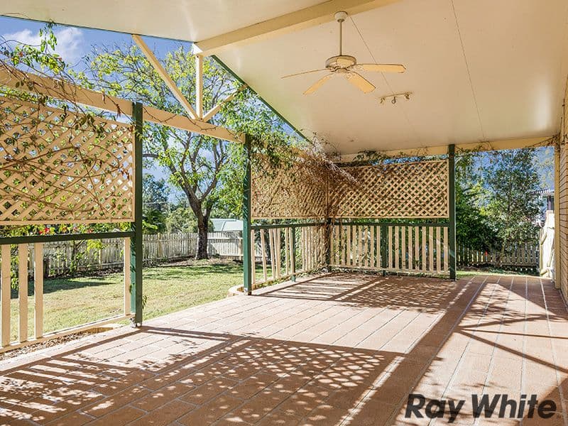 22 Langura Crescent, Ferny Hills QLD 4055, Ferny Hills - Thumbnail 2