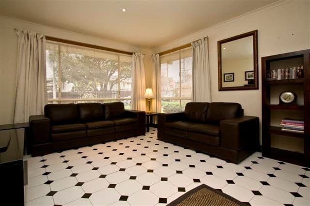 73 McEwan Road, HEIDELBERG HEIGHTS VIC 3081, Heidelberg Heights - Thumbnail 2