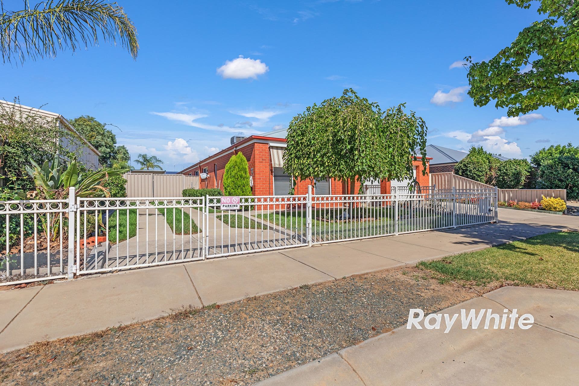 18 Lynch Drive, Echuca VIC 3564, Echuca - Thumbnail 2