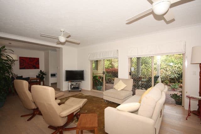5 Island Drive, TWEED HEADS NSW 2485, Tweed Heads - Thumbnail 4
