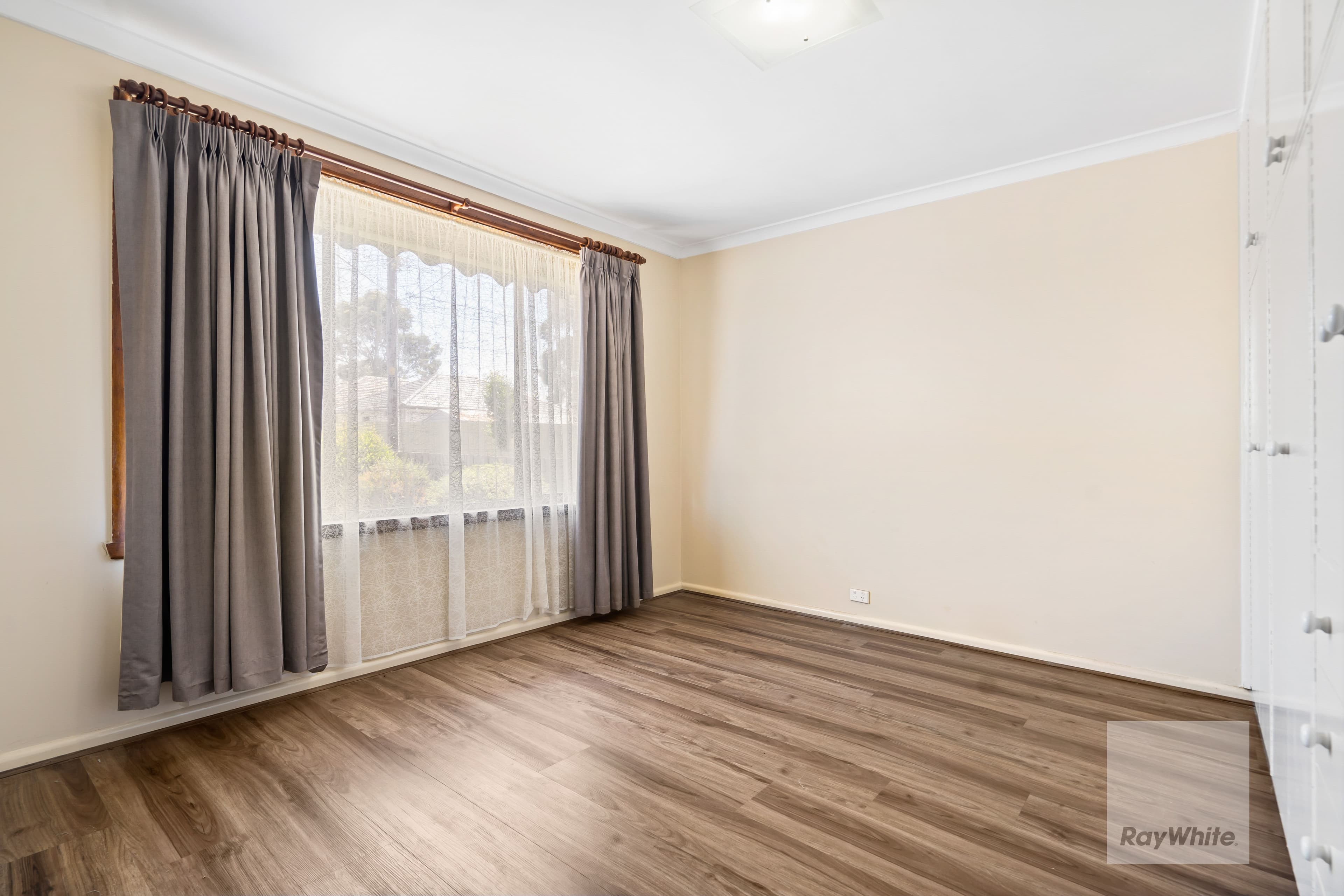24 Stevenston Street, Deer Park VIC 3023, Deer Park - Thumbnail 5
