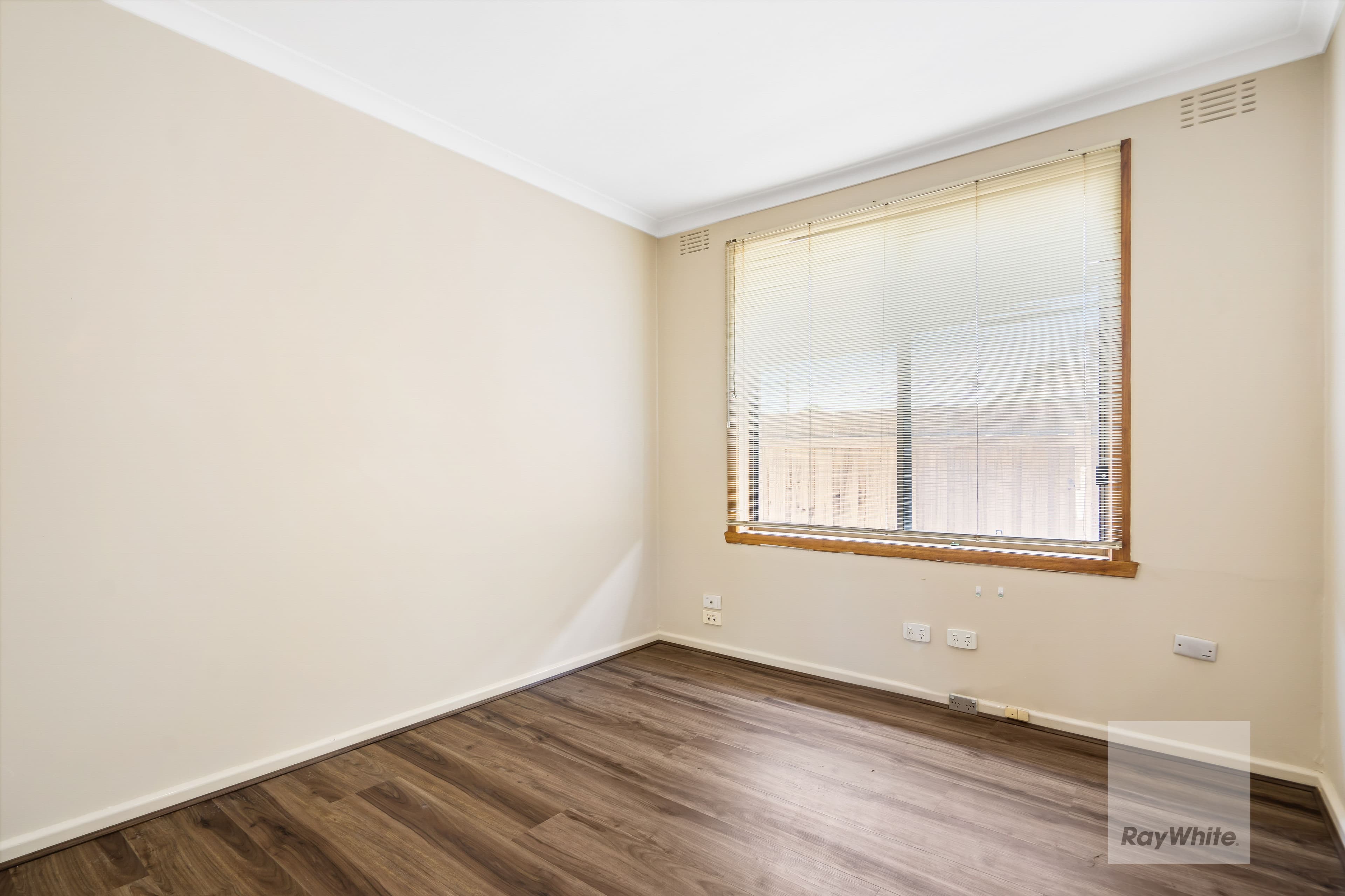24 Stevenston Street, Deer Park VIC 3023, Deer Park - Thumbnail 7
