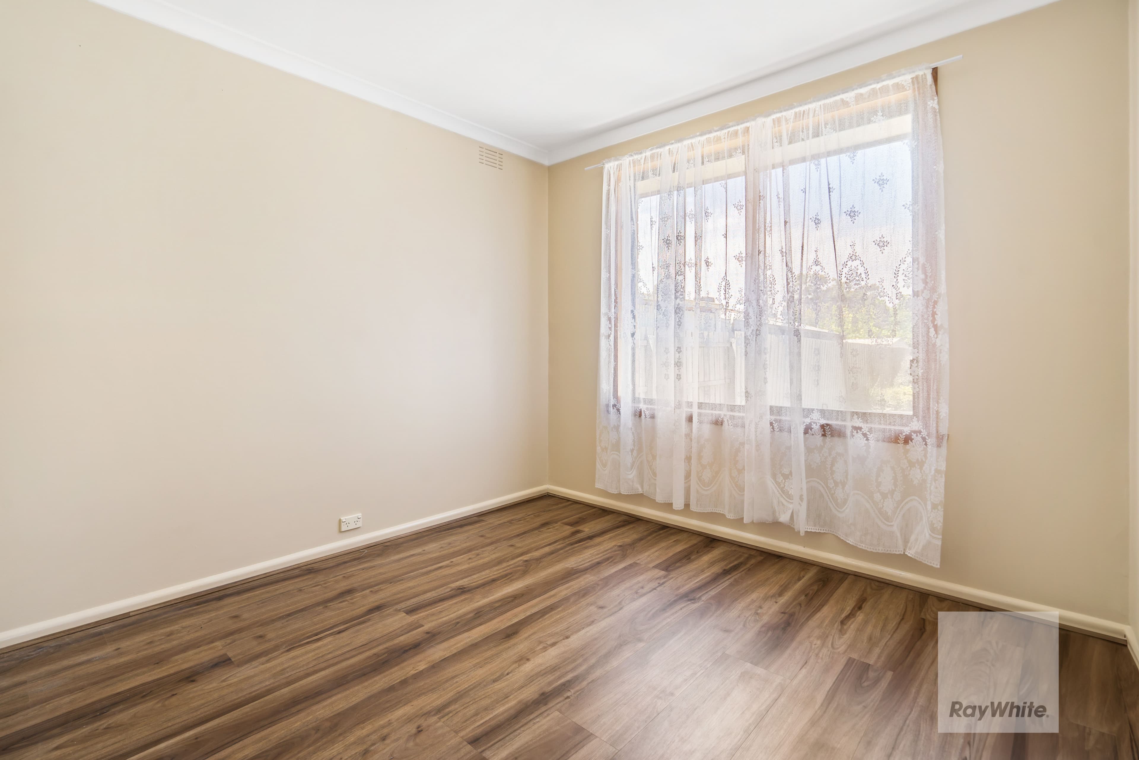 24 Stevenston Street, Deer Park VIC 3023, Deer Park - Thumbnail 8