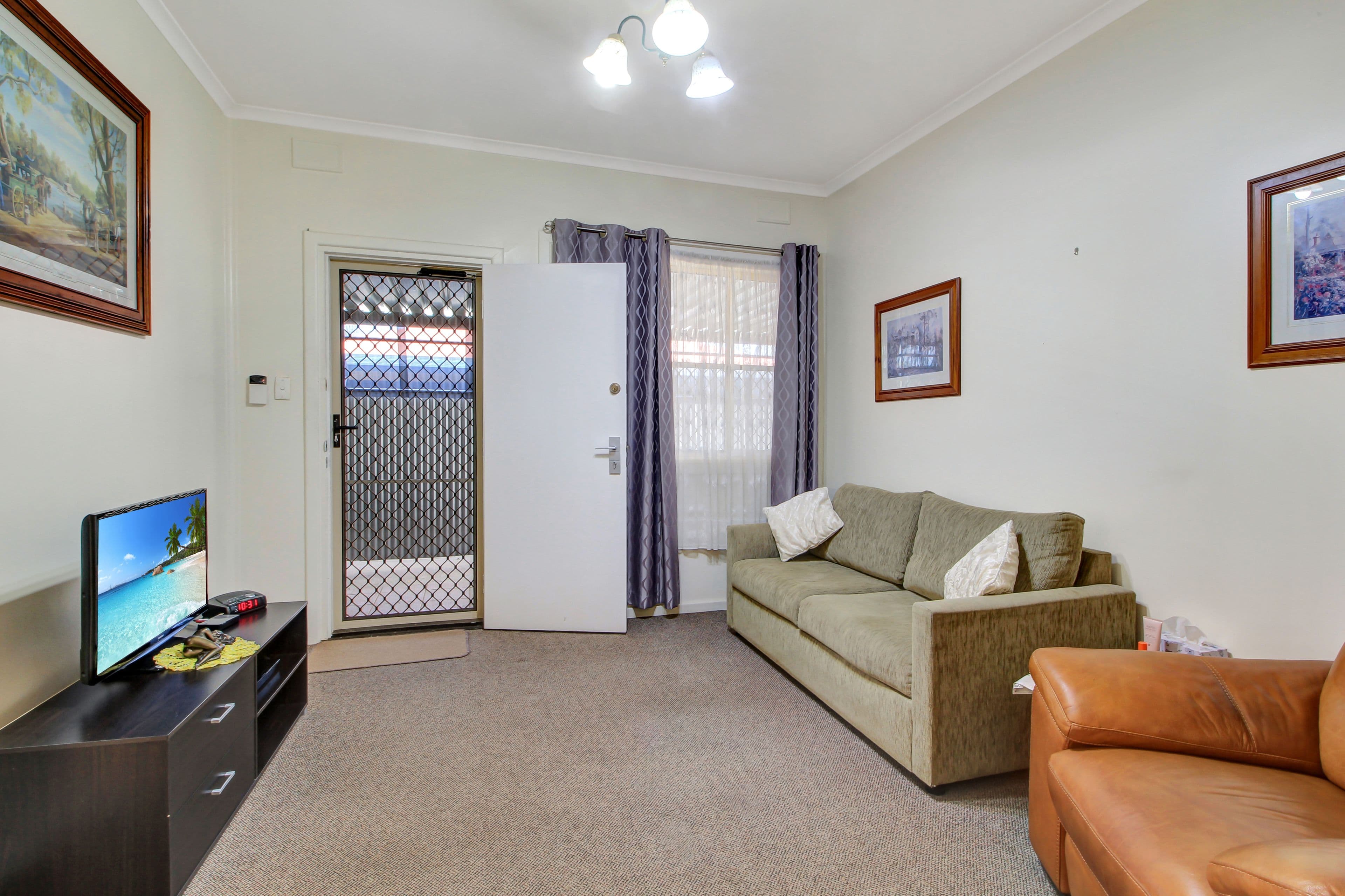 26 Aleppo Street, Loxton SA 5333, Loxton - Thumbnail 2