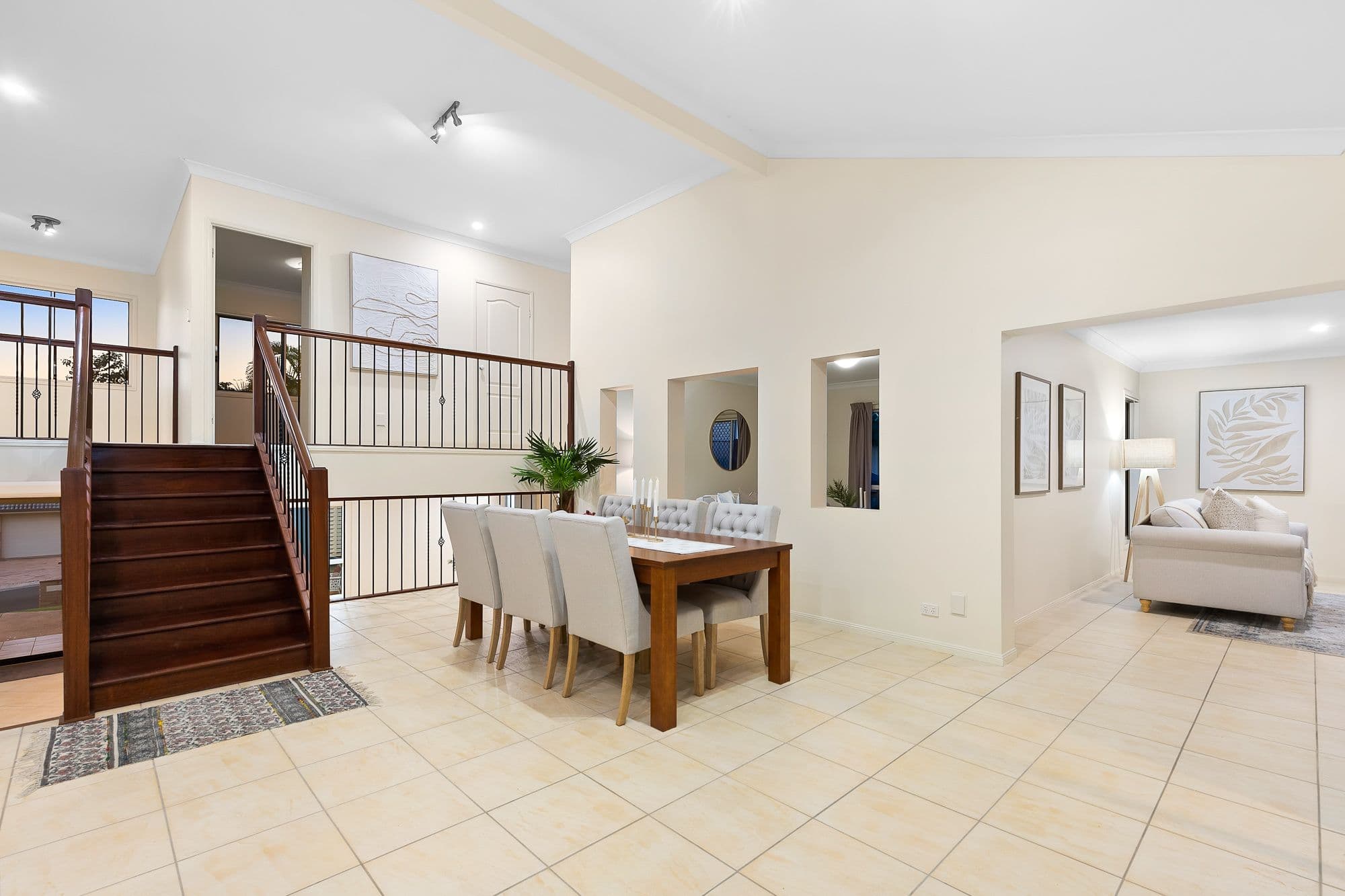 61 Regent Street, Eight Mile Plains QLD 4113, Eight Mile Plains - Thumbnail 2
