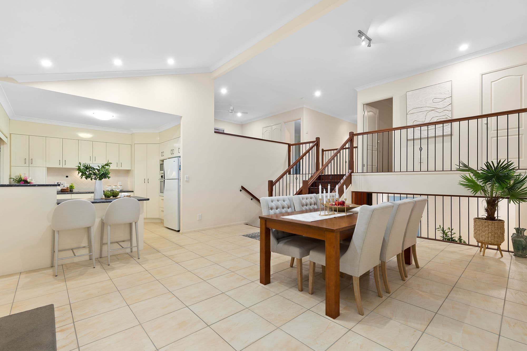 61 Regent Street, Eight Mile Plains QLD 4113, Eight Mile Plains - Thumbnail 3