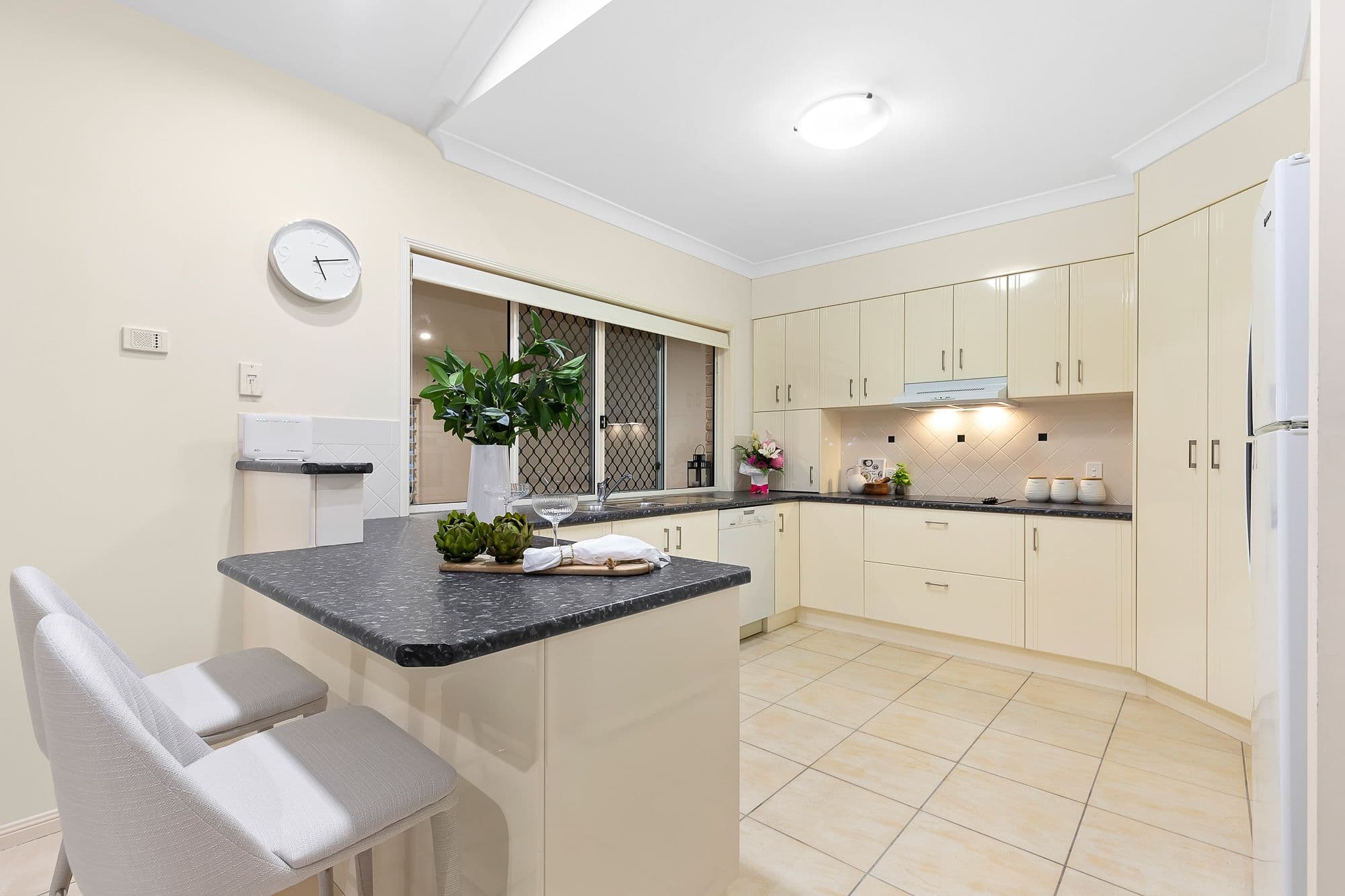 61 Regent Street, Eight Mile Plains QLD 4113, Eight Mile Plains - Thumbnail 4