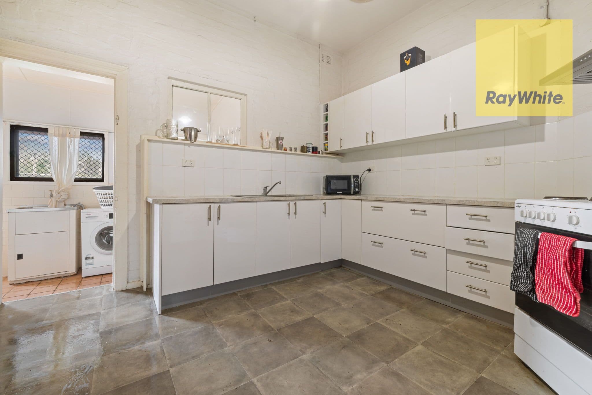 2-6 Wilmot Street, Goulburn NSW 2580, Goulburn - Thumbnail 2
