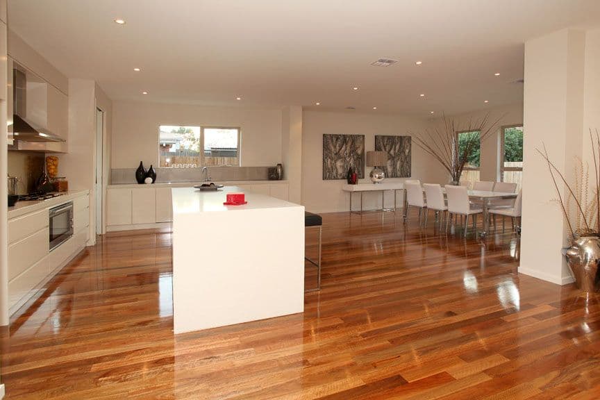 67 Medina Road, GLEN WAVERLEY VIC 3150, Glen Waverley - Thumbnail 2