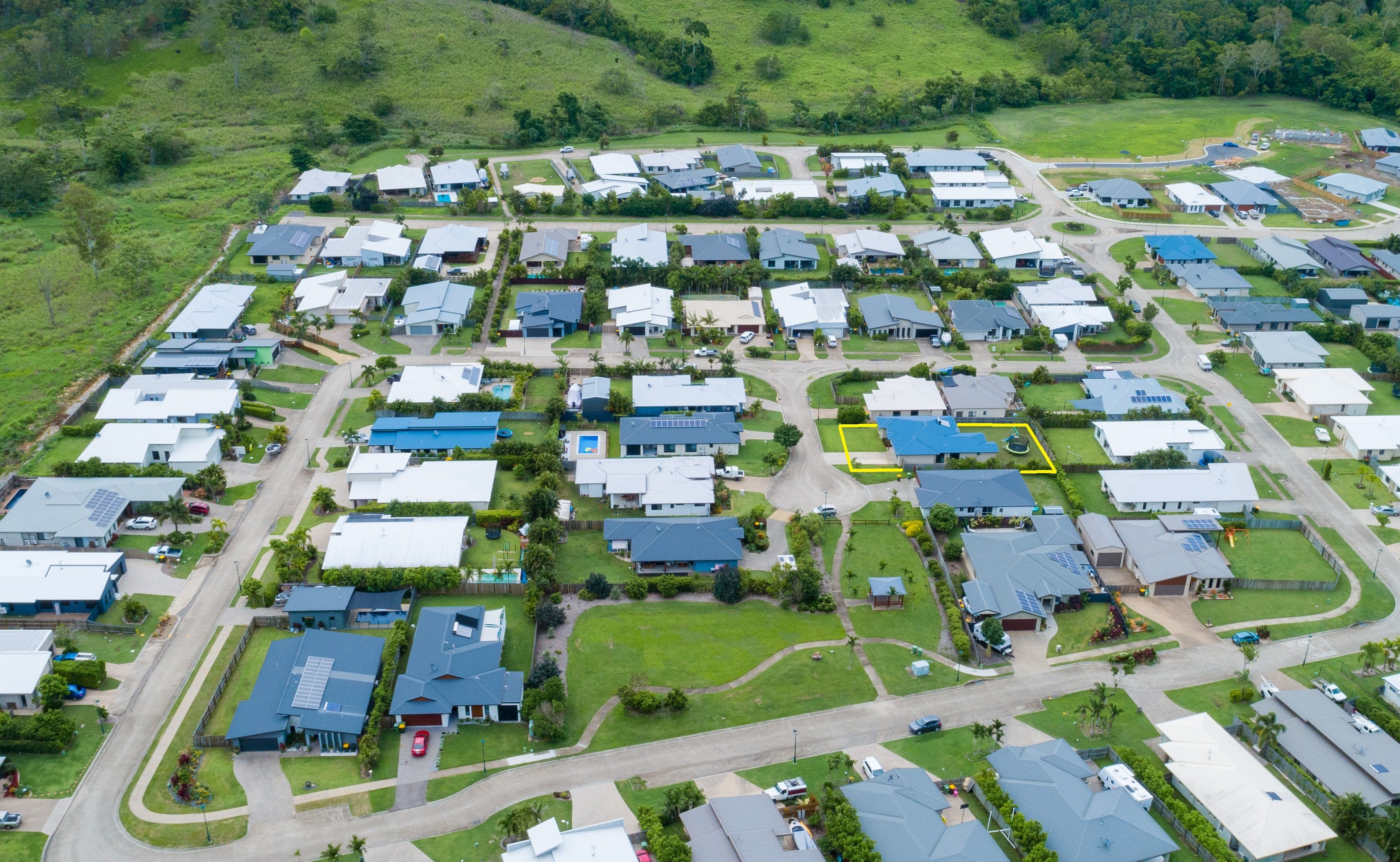 3 Flinders Court, Cannonvale QLD 4802, Cannonvale - Thumbnail 3