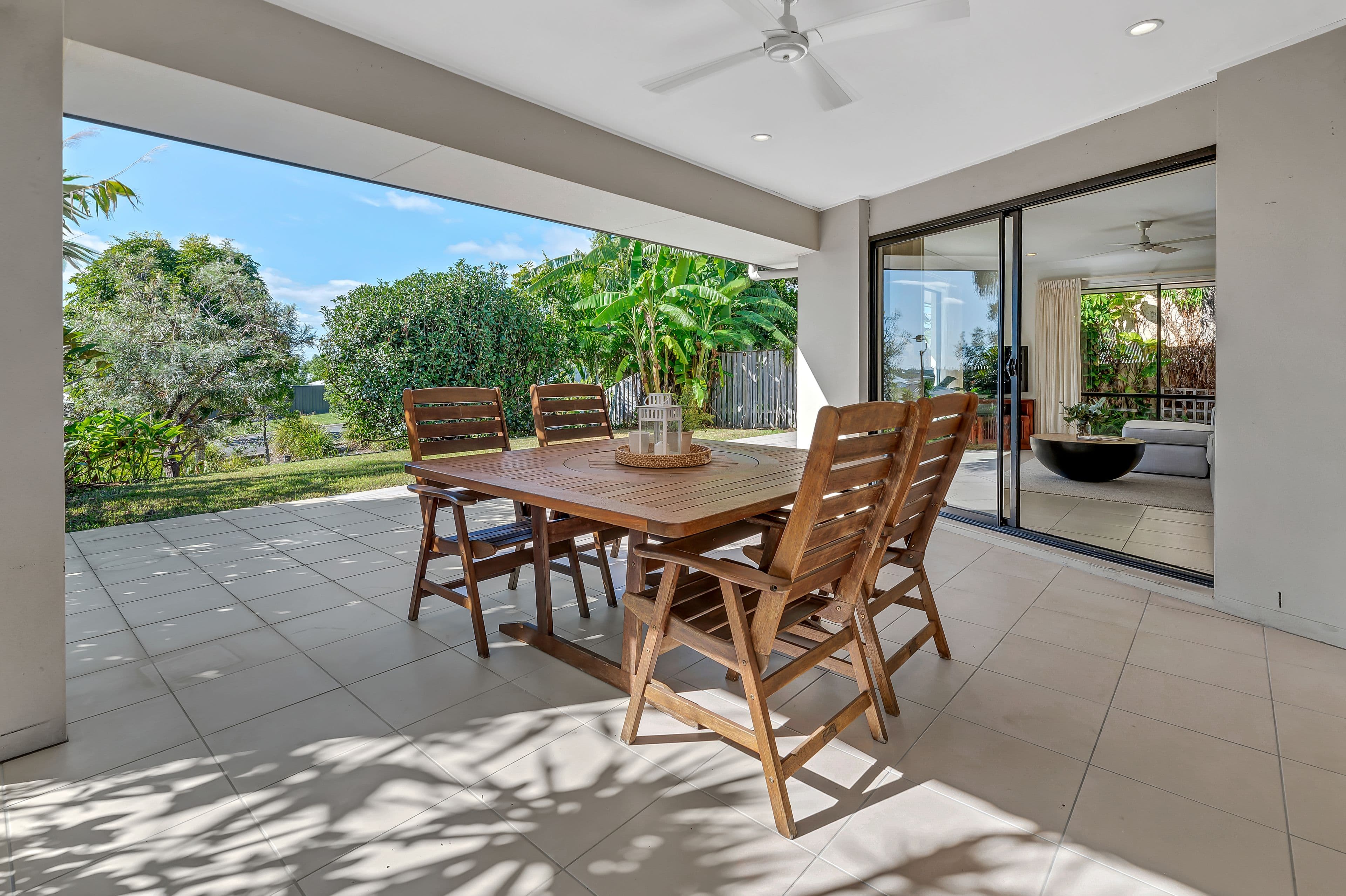 8 Hackney Court, Upper Coomera QLD 4209, Upper Coomera - Thumbnail 2