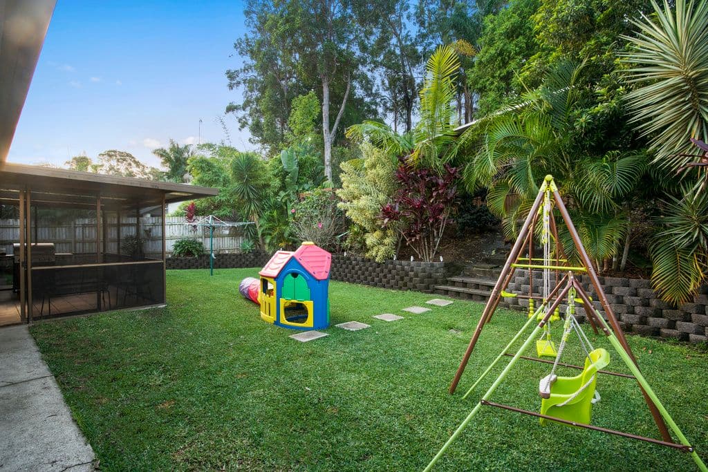 26 Aethalia Street, Currumbin Waters QLD 4223, Currumbin Waters - Thumbnail 8