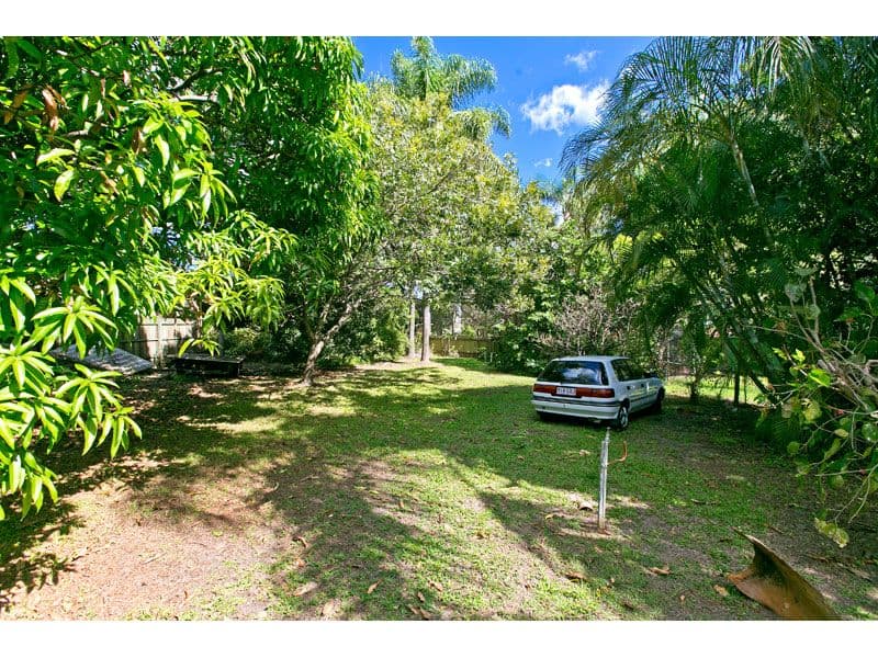 90 Haylock Street, WYNNUM QLD 4178, Wynnum - Thumbnail 4