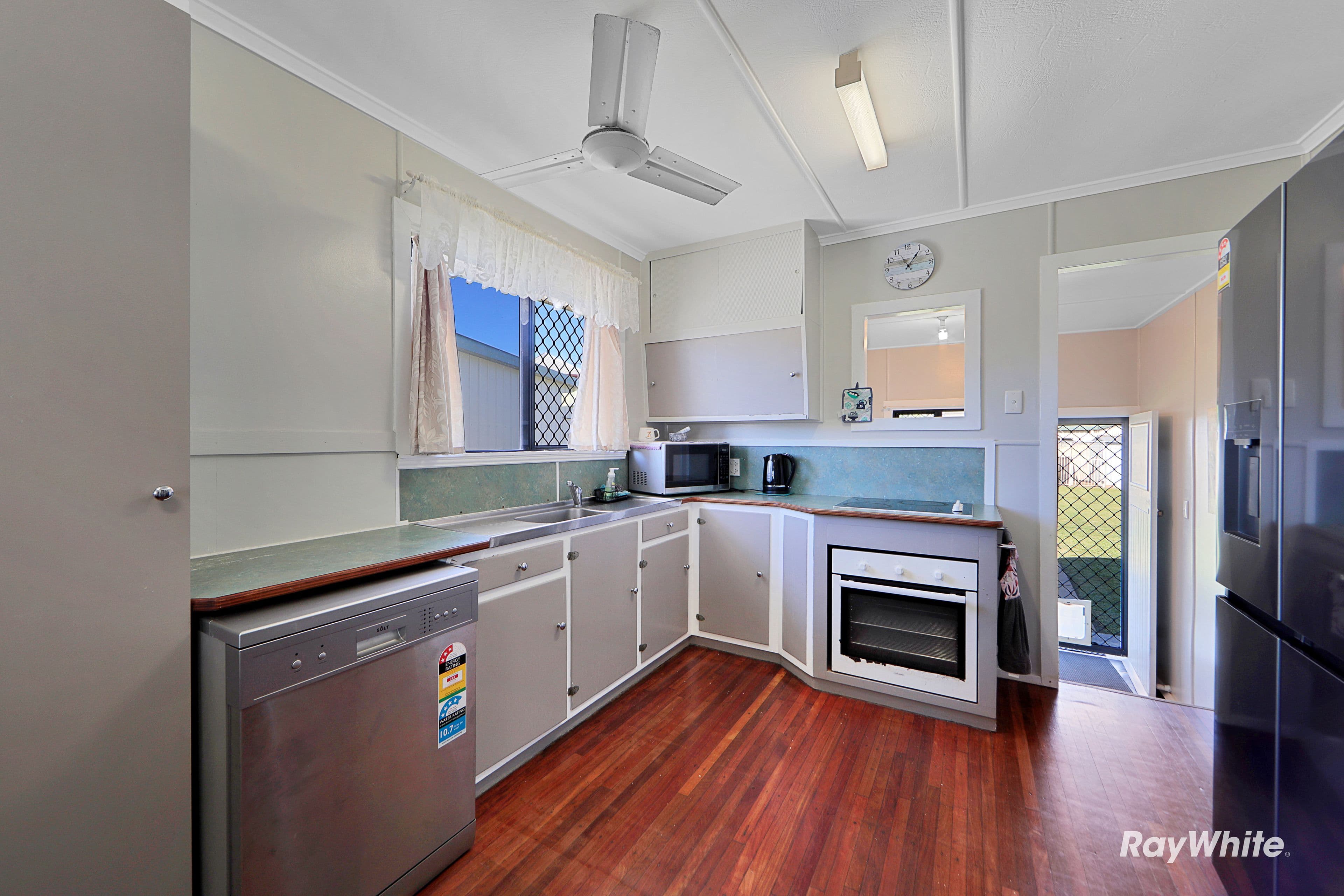 10 Farthing Court, Kepnock QLD 4670, Kepnock - Thumbnail 8