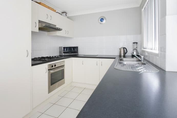 5 Eucalyptus Avenue, WORRIGEE NSW 2540, Worrigee - Thumbnail 2
