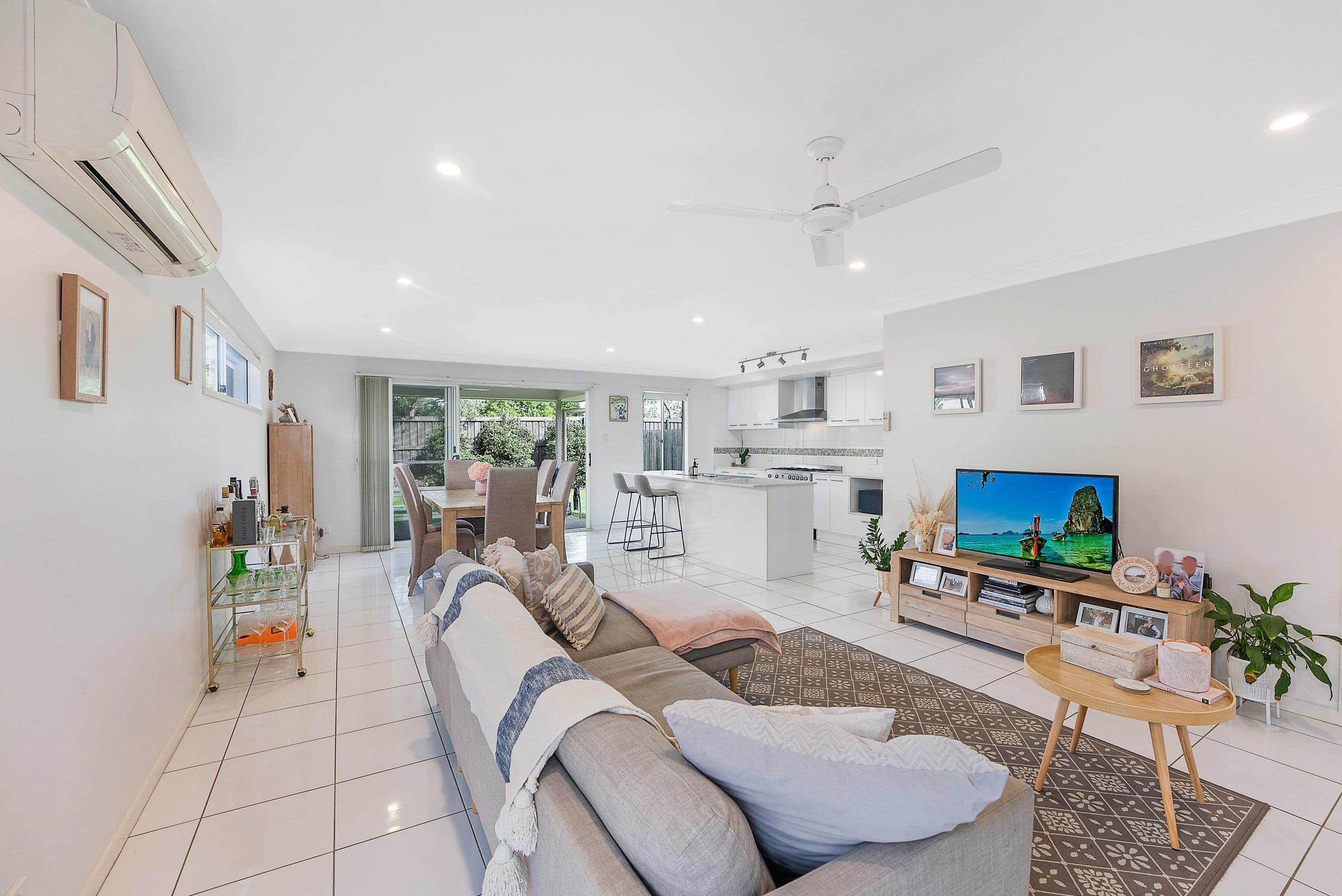 42 Williams Crescent, North Lakes QLD 4509, North Lakes - Thumbnail 6