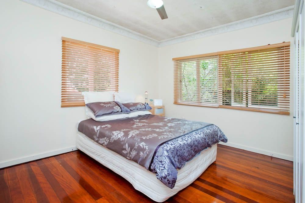 99 Holland Road, HOLLAND PARK QLD 4121, Holland Park - Thumbnail 5