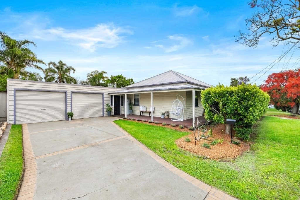 30 Paterson Street, Hinton - Image 1
