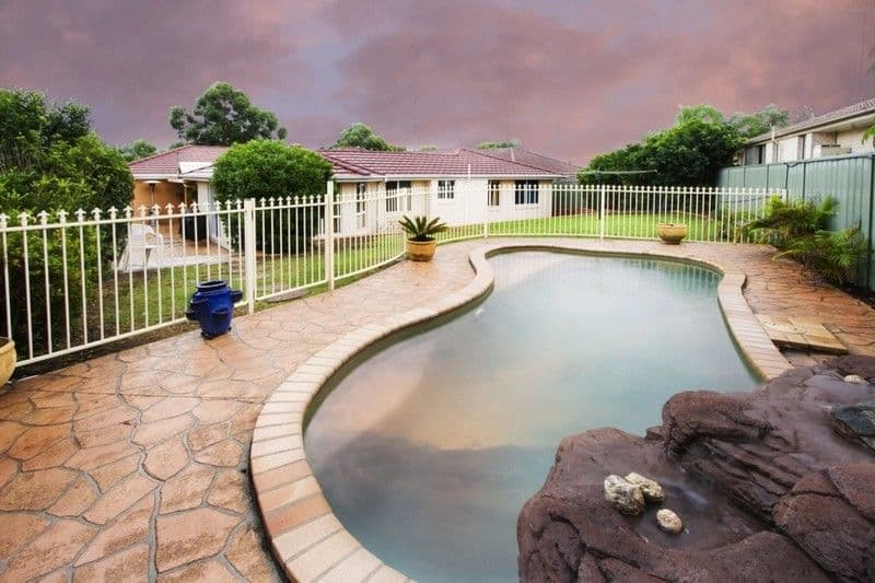 4 Maidstone Place, GLENMORE PARK NSW 2745, Glenmore Park - Thumbnail 2