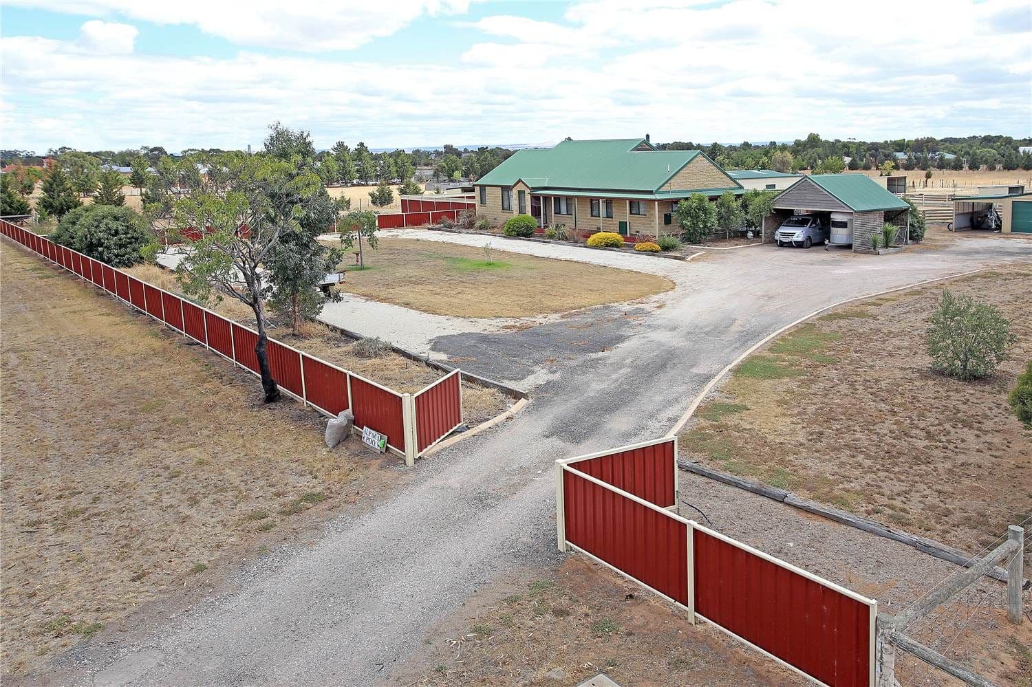 175 McClelland Avenue, LARA VIC 3212, Lara - Thumbnail 2