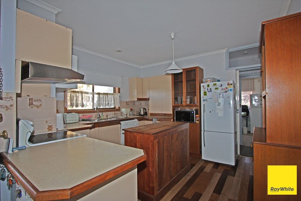 14 Waggun Street, Cooma NSW 2630, Cooma - Thumbnail 8
