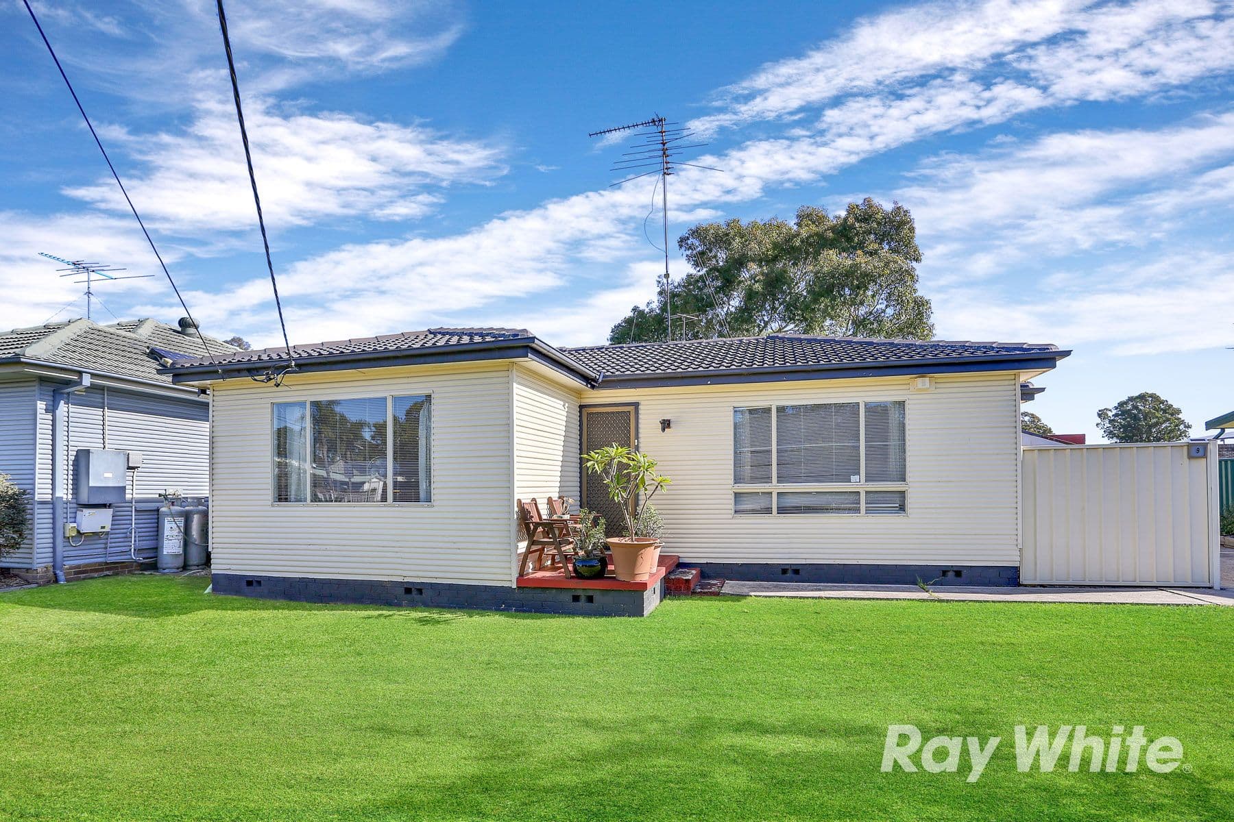 9 Dalton Street, Colyton NSW 2760, Colyton - Thumbnail 2