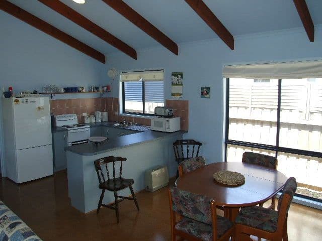 4 Matthew Court, Cowes VIC 3922, Cowes - Thumbnail 4
