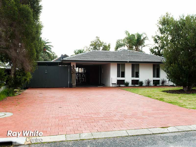 33 Warruga Way, WANNEROO WA 6065, Wanneroo - Image 1
