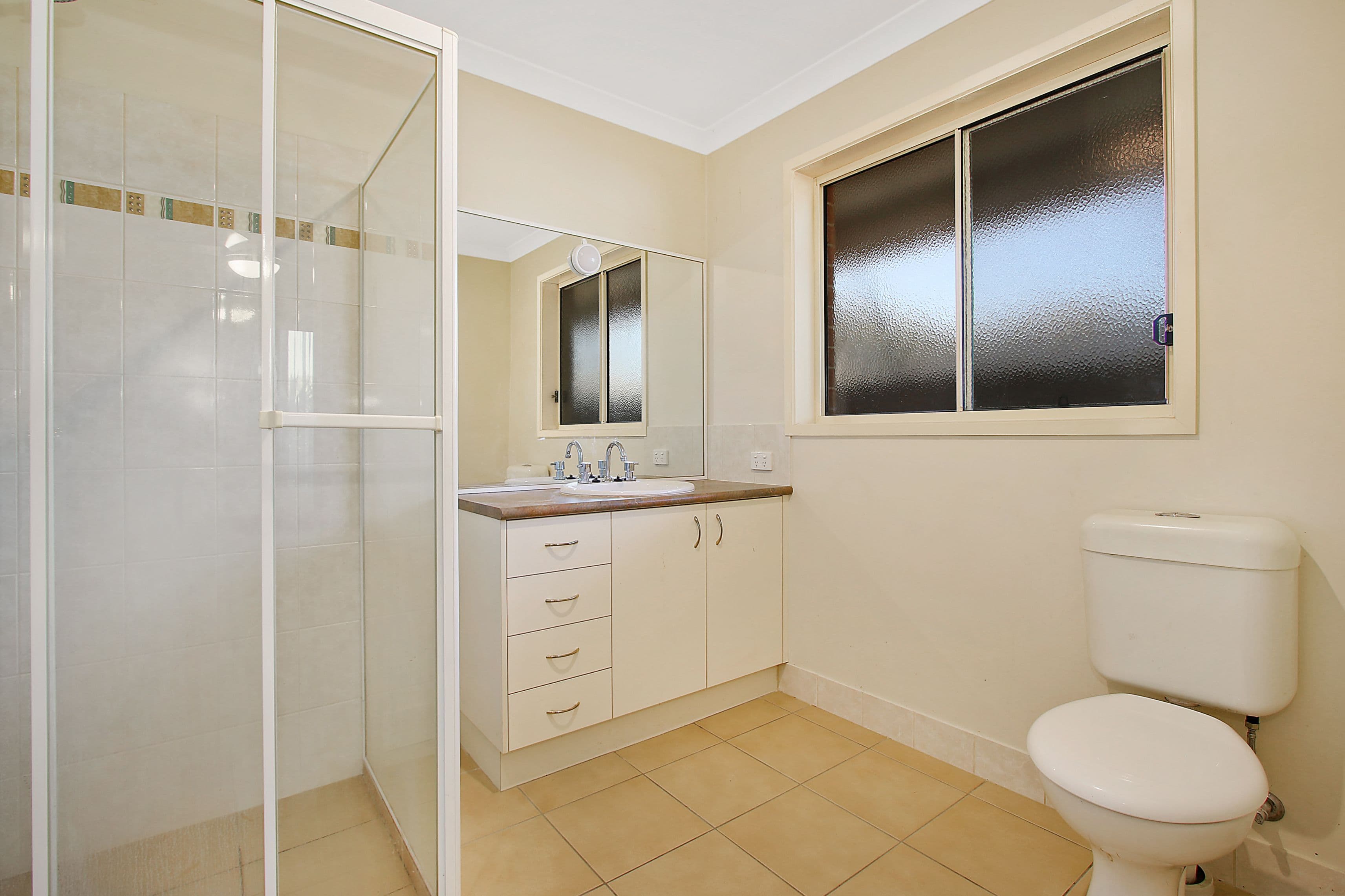 14 Innisbrook Avenue, West Wodonga VIC 3690, West Wodonga - Thumbnail 6