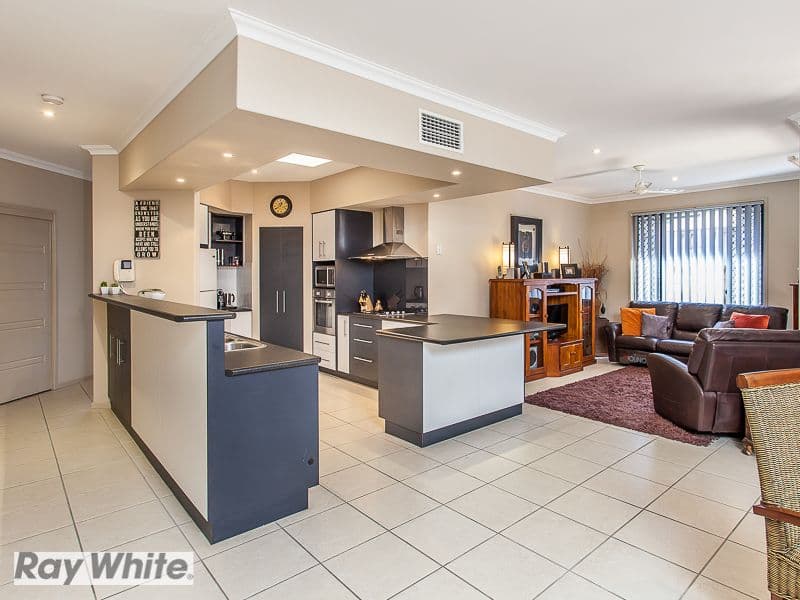 23 Gannet Circuit, NORTH LAKES QLD 4509, North Lakes - Thumbnail 3