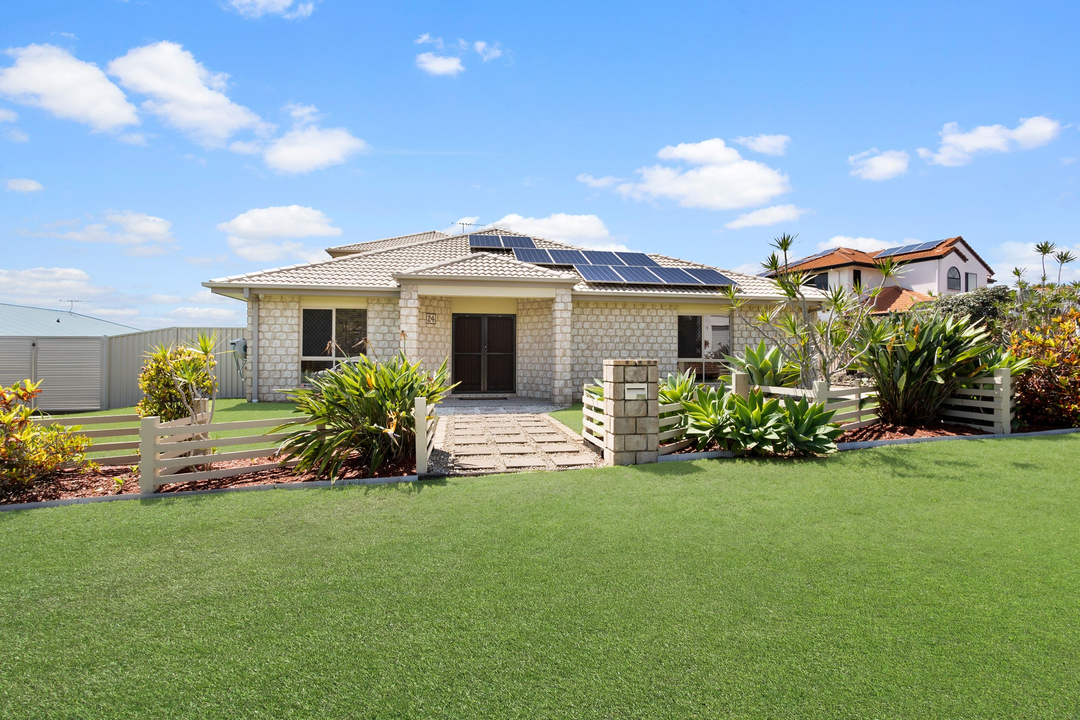 24 Townsville Crescent, Deception Bay QLD 4508, Deception Bay - Thumbnail 3
