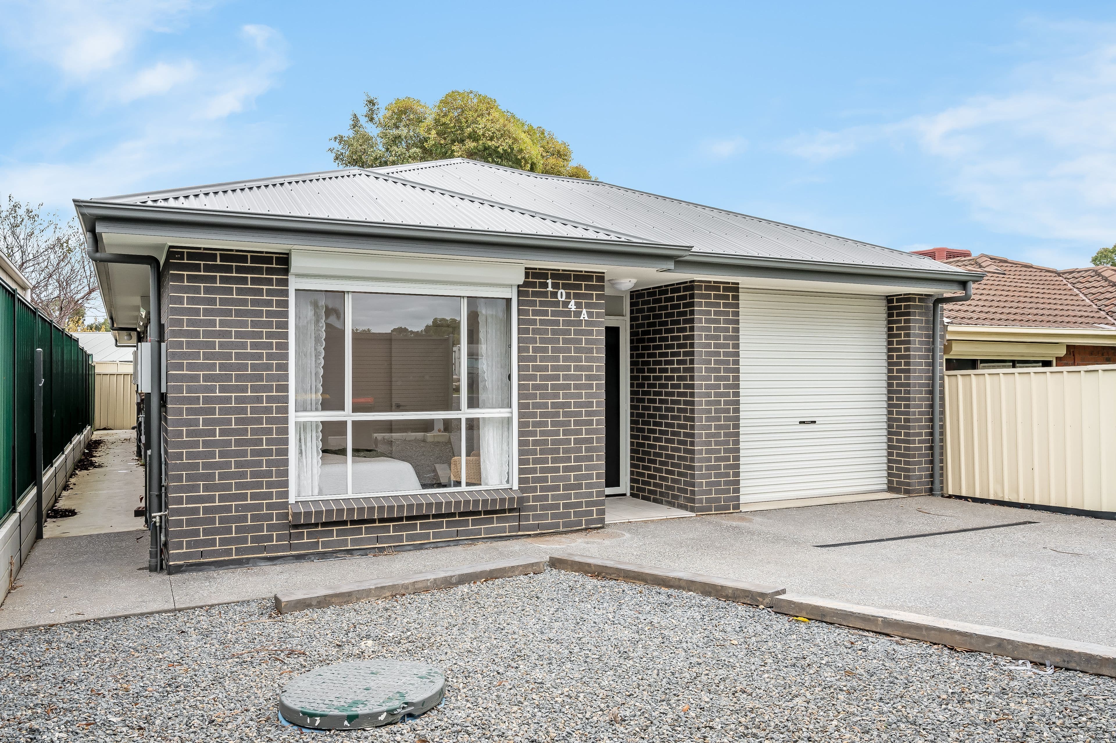104A Reynell Road, Woodcroft SA 5162, Woodcroft - Thumbnail 2