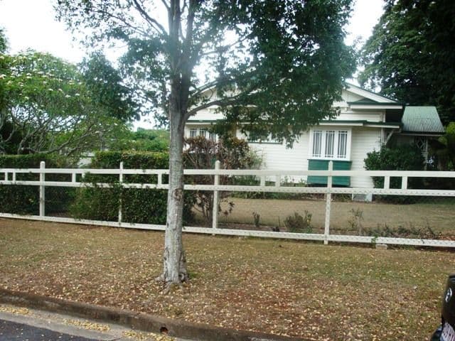 27 Dudley Street, SHERWOOD QLD 4075, Sherwood - Image 1