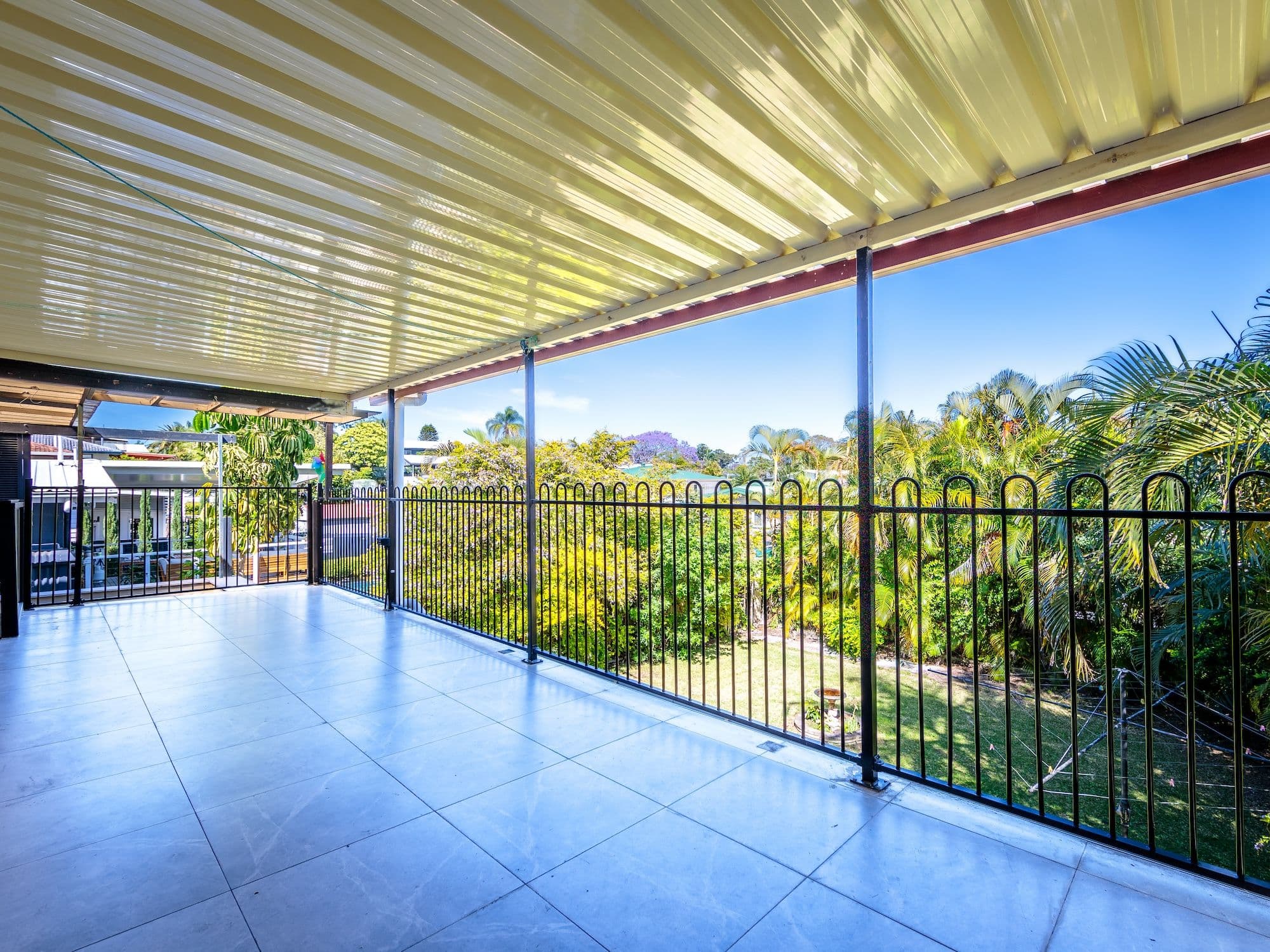 25 Eileen Avenue, Southport QLD 4215, Southport - Thumbnail 2
