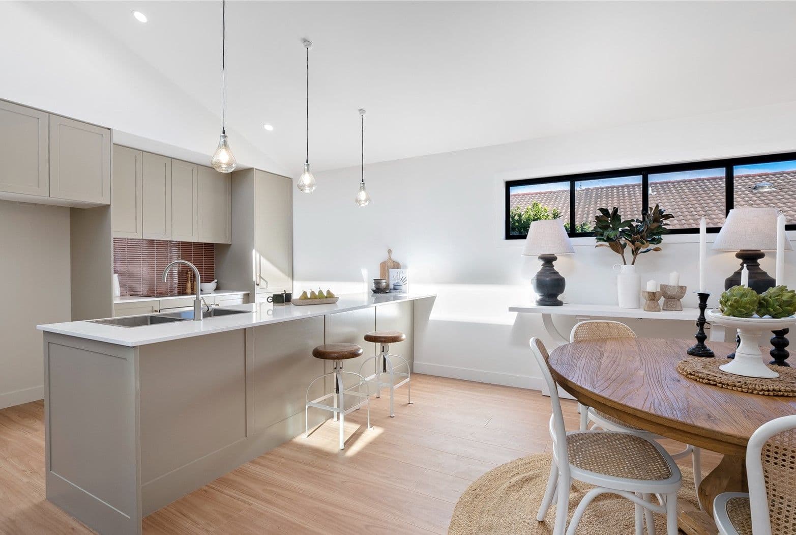 12 Club Lane, Helensburgh NSW 2508, Helensburgh - Image 1