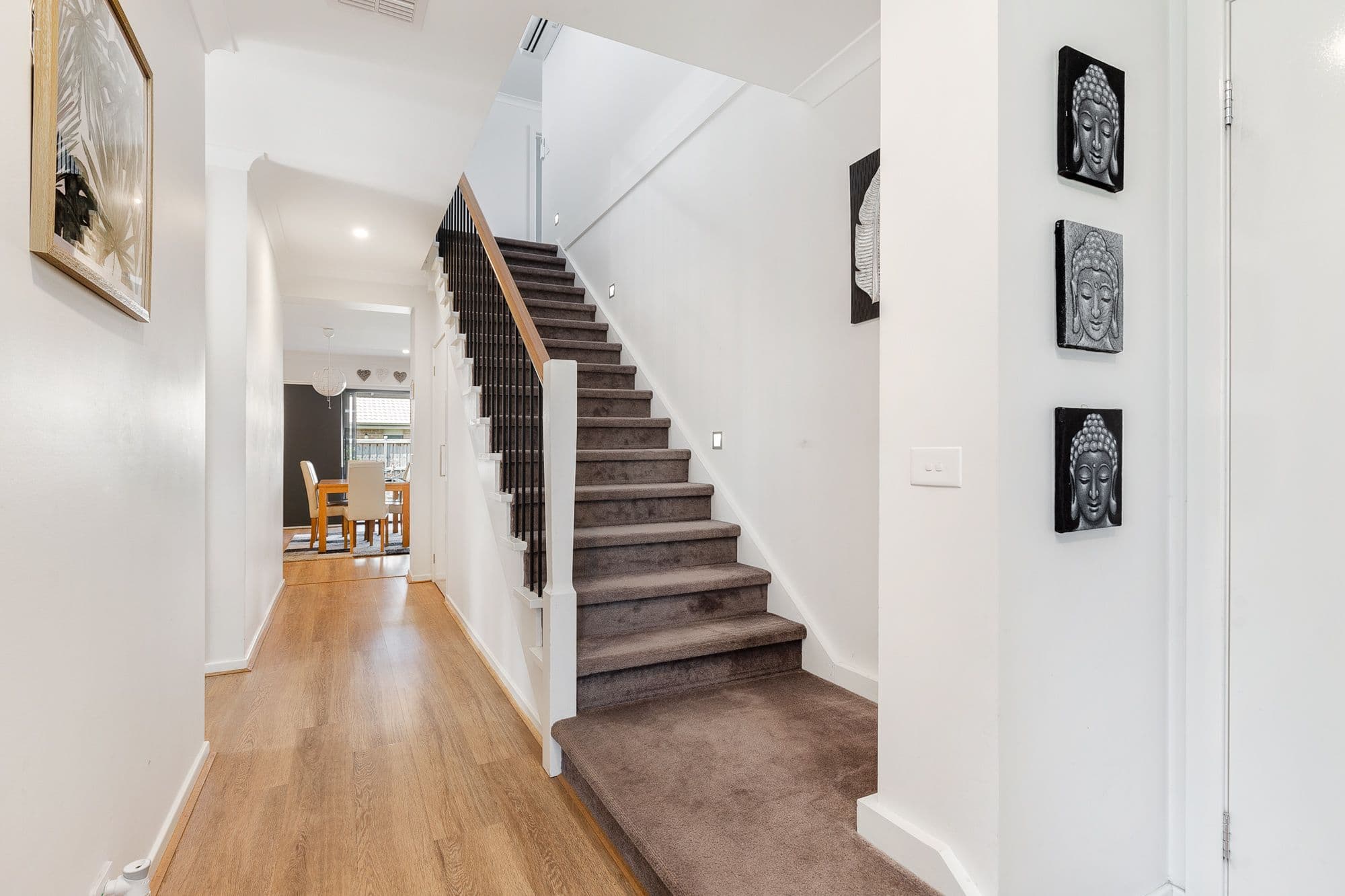 1 Barcelona Avenue, Clyde North VIC 3978, Clyde North - Thumbnail 7