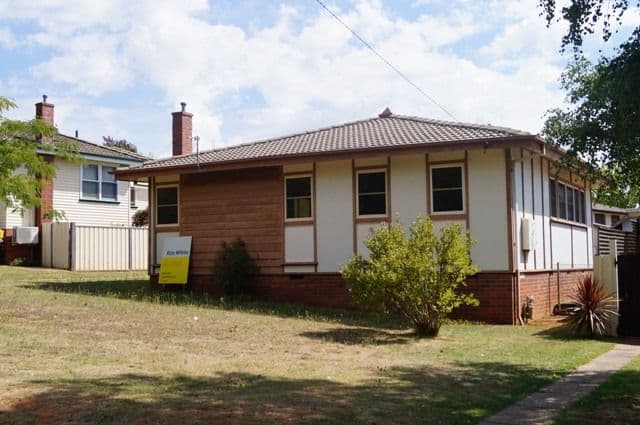 33 Adina Cresent, ORANGE NSW 2800, Orange - Image 1