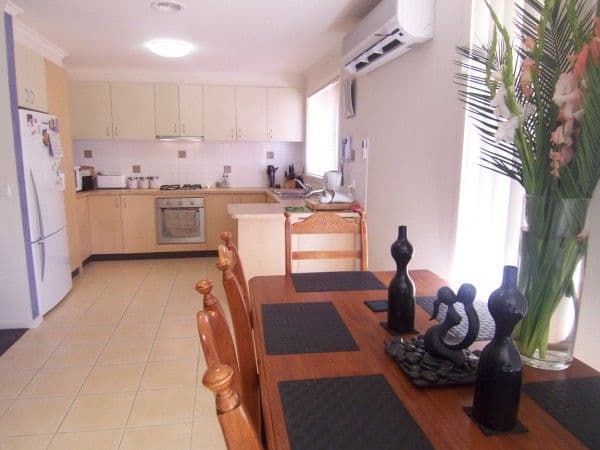 10 Hall Road, CARRUM DOWNS VIC 3201, Carrum Downs - Thumbnail 4