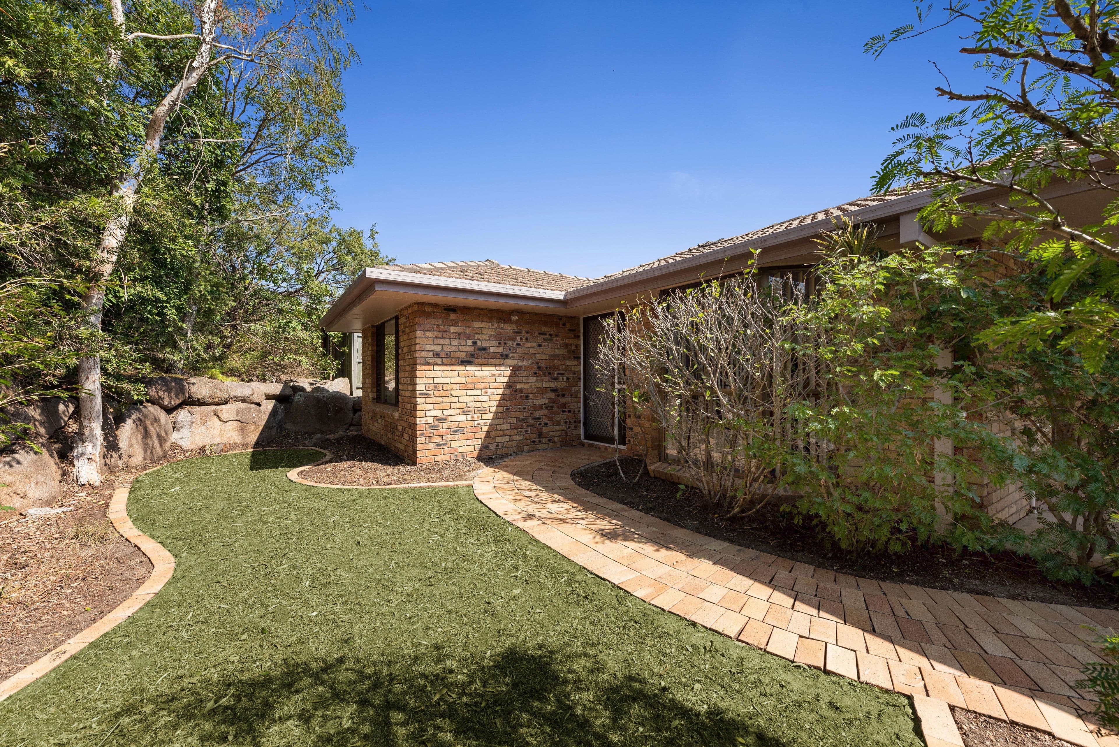 7 Malachite Street, Keperra QLD 4054, Keperra - Thumbnail 2