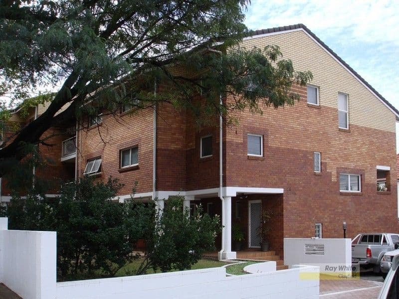 28 Rossiter Parade, HAMILTON QLD 4007, Hamilton - Image 1